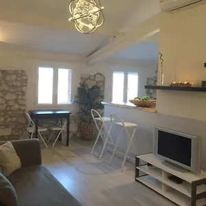 T2bis Intramuros Avignon, Refait à Neuf Appartement